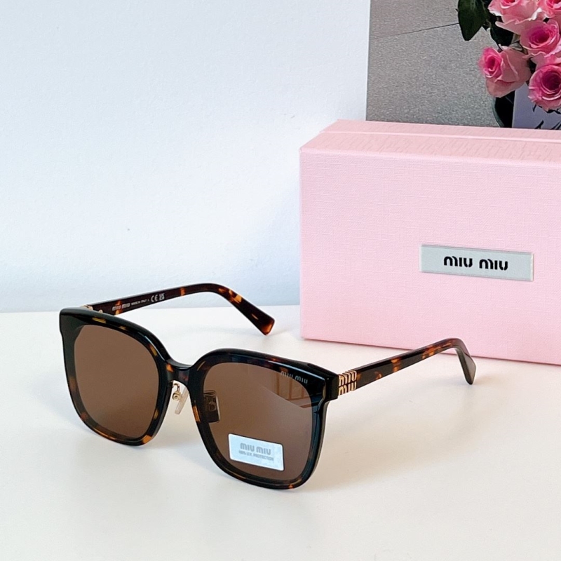 MIU MIU